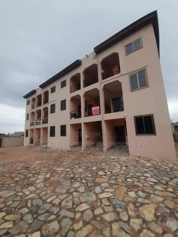 Chamber and Hall Sc for Rent at Teiman Abokobi · Photo 1