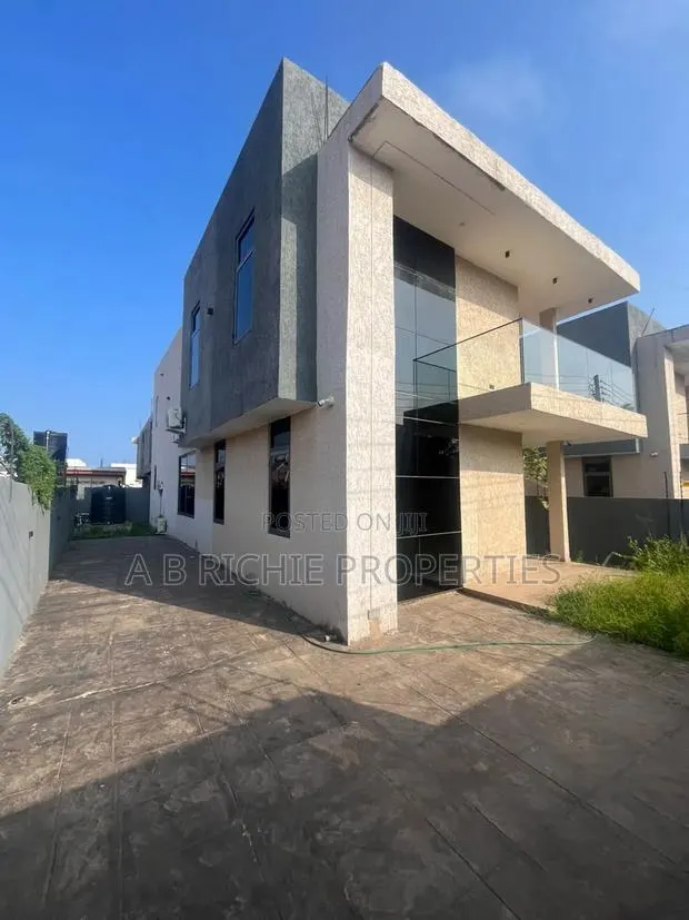 4bdrm House in Ab Richie Properties, Tseaddo for rent · Photo 1