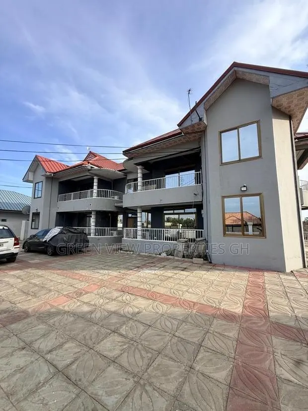 2bdrm Apartment in Ablekuma for rent · Photo 1