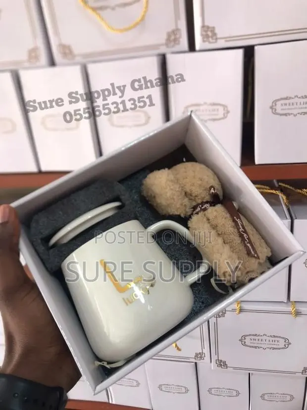 Premium Gifts Sets for Corporate and Personal Care · Photo 1