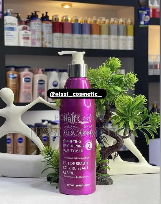 Glow Halfcast Extra Fairness Clarifying Brightening Beauty · Photo 1