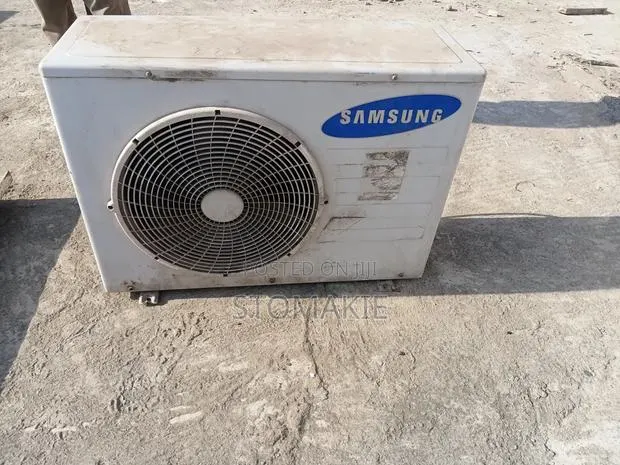 2.5 Samsung AC Back Unit · Photo 1