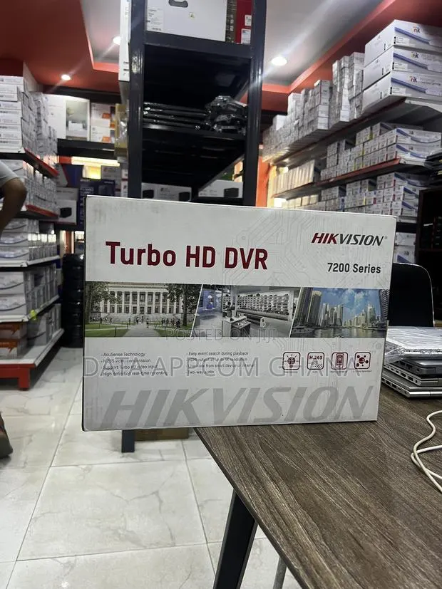 4 Channel Hikvision Turbo Hd DVR 4mp · Photo 1