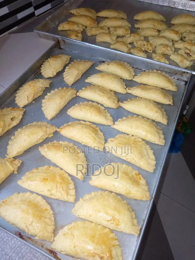 Flaky Meat Pie. · Photo 1
