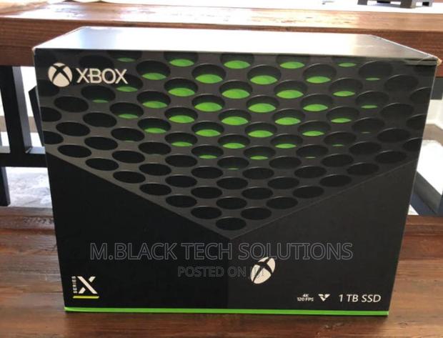 Microsoft - Xbox Series X 1TB Console · Photo 1