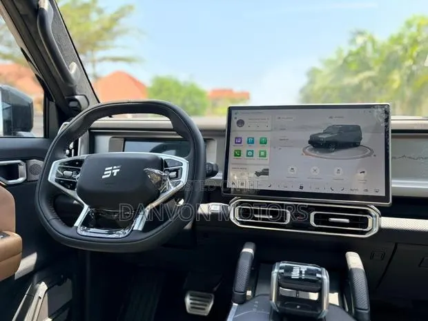 New Jetour T2 2.0 Petrol AWD 2025 Black · Photo 1