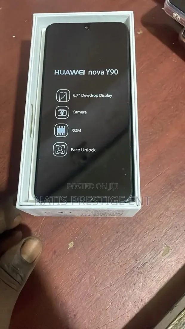 New Huawei nova Y90 128 GB Green · Photo 1