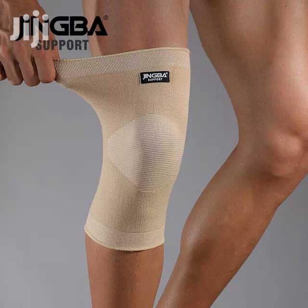 Knee Support Wear to Work,Jogging,Exercising Etc · Photo 3