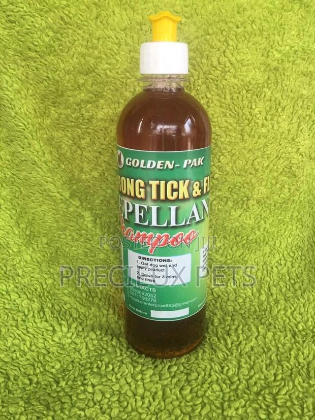 500 ML STRONG TICK Fleas Repellent Shampoo · Photo 2
