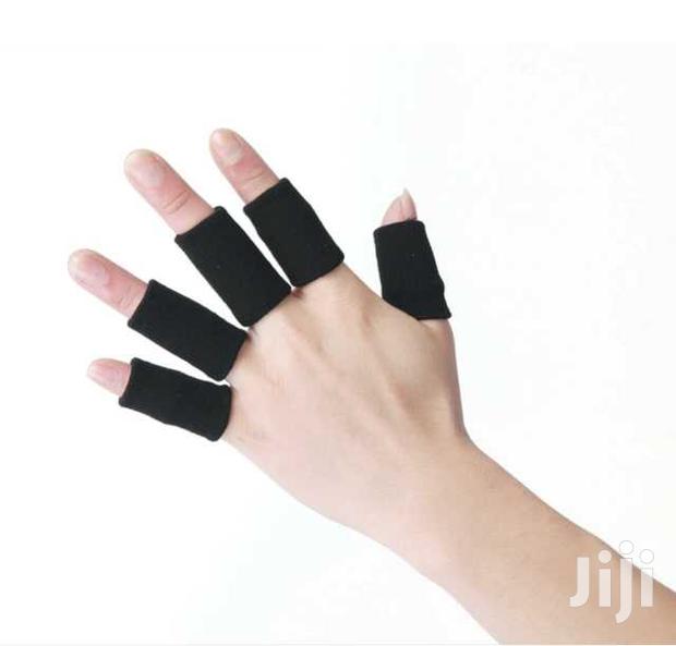 Finger Support Protection Sleeves · Photo 3