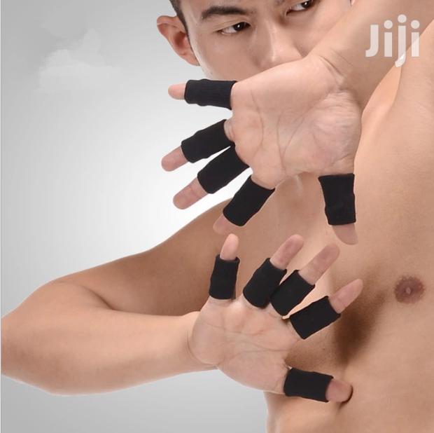 Finger Support Protection Sleeves · Photo 5