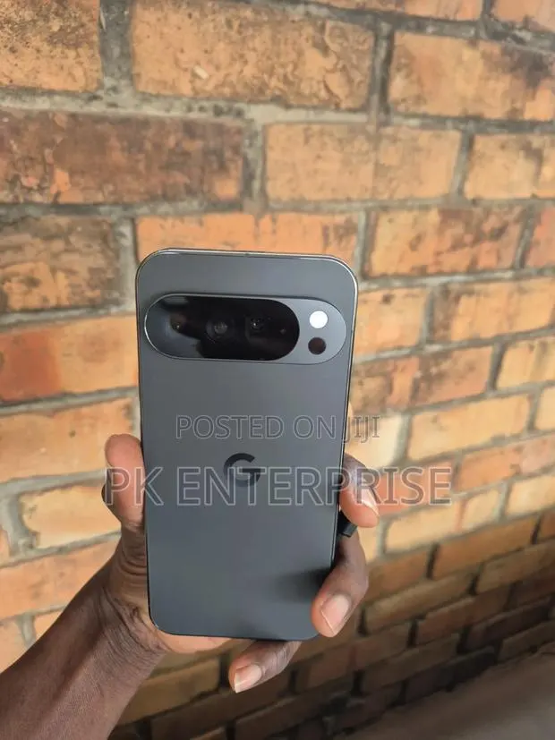 New Google Pixel 10 Pro XL 256 GB Black · Photo 1
