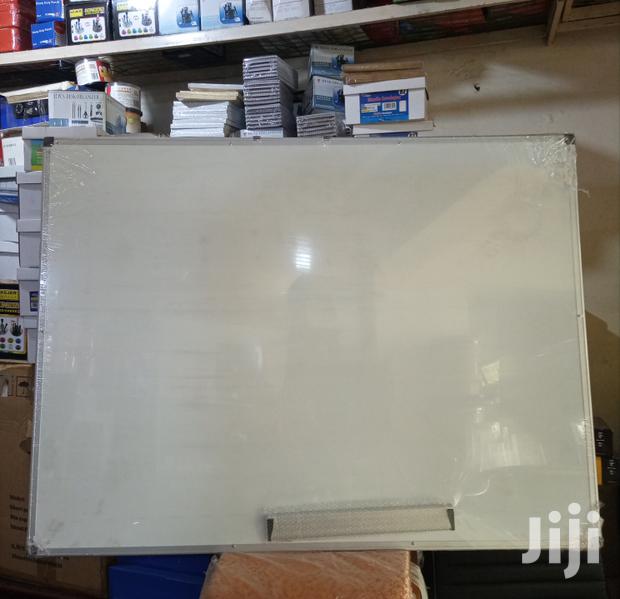 3fyx4ft Wall Whit Board /Marker Board · Photo 1