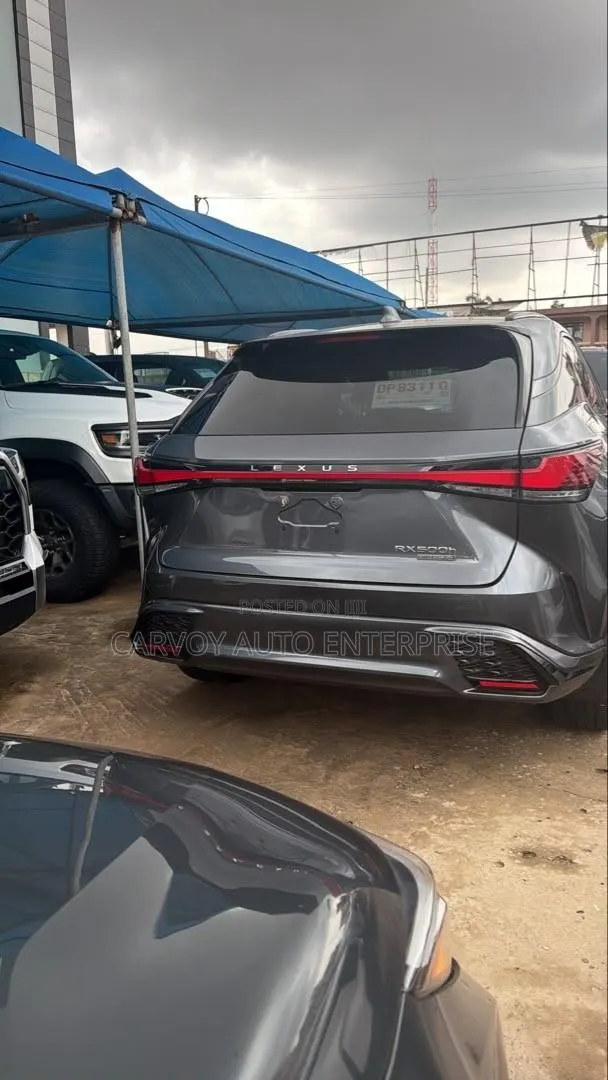 Lexus RX 500h F SPORT Performance AWD 2024 Gray · Photo 1