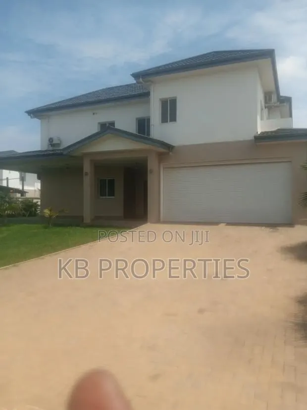 5bdrm Duplex in Kb Properties, Baatsona Total for rent · Photo 1