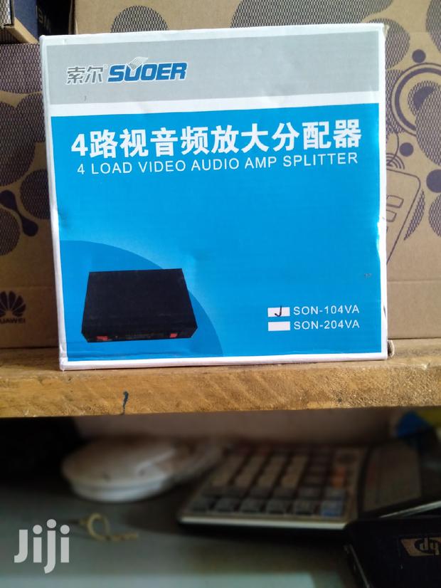 4 Way Av Splitter · Photo 3