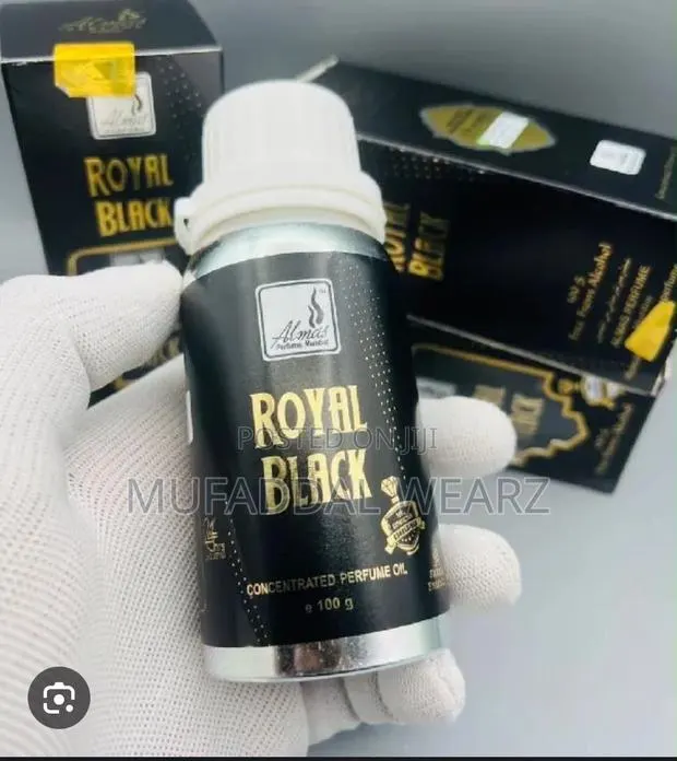 Almas Royal Black Oil Perfume · Photo 1