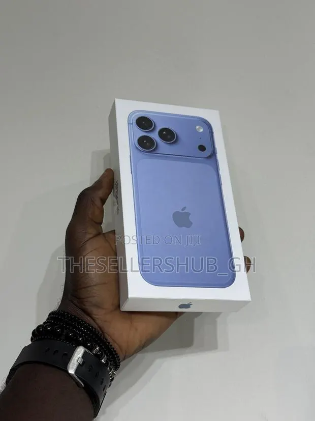 New Apple iPhone 18 Pro Max 256 GB Blue · Photo 3