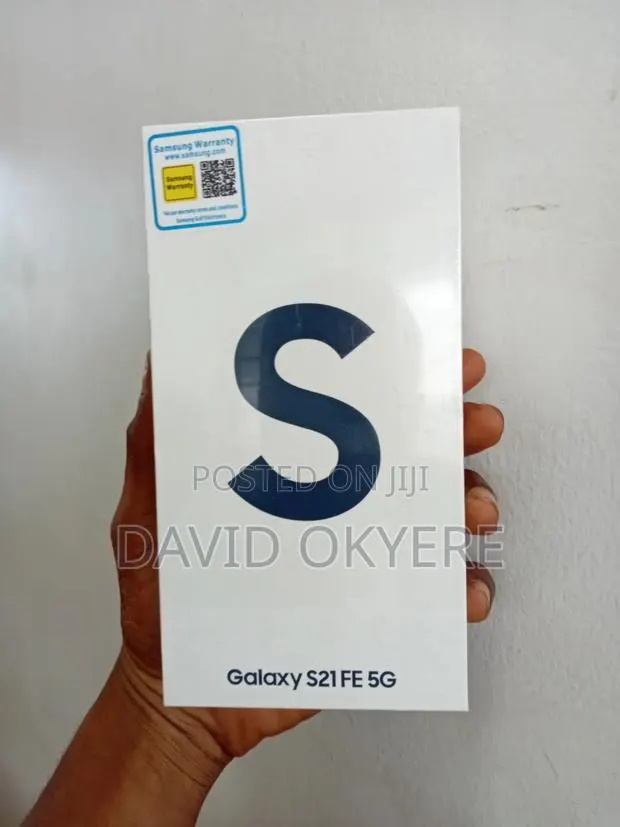 New Samsung Galaxy S21 FE 5G 128 GB Black · Photo 1