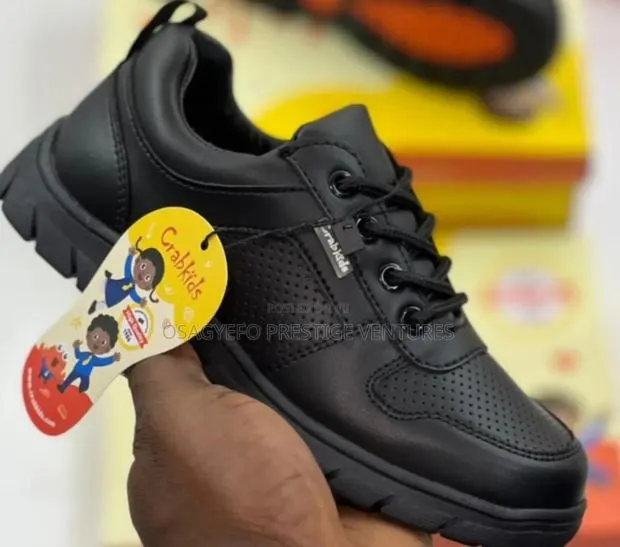 Back to School Kids Shoe · Photo 1