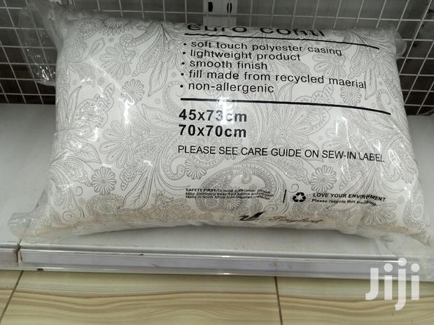 Two in One Pillow for Sale · Photo 4