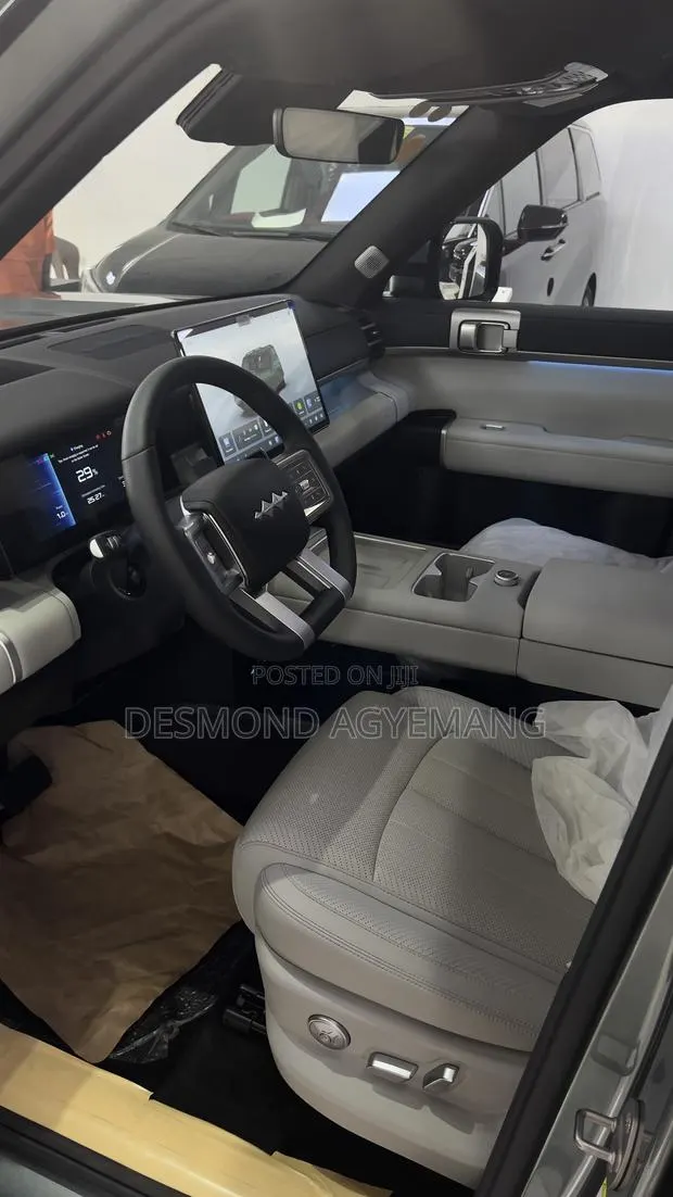 New BYD Leopard 7 2025 Green · Photo 1