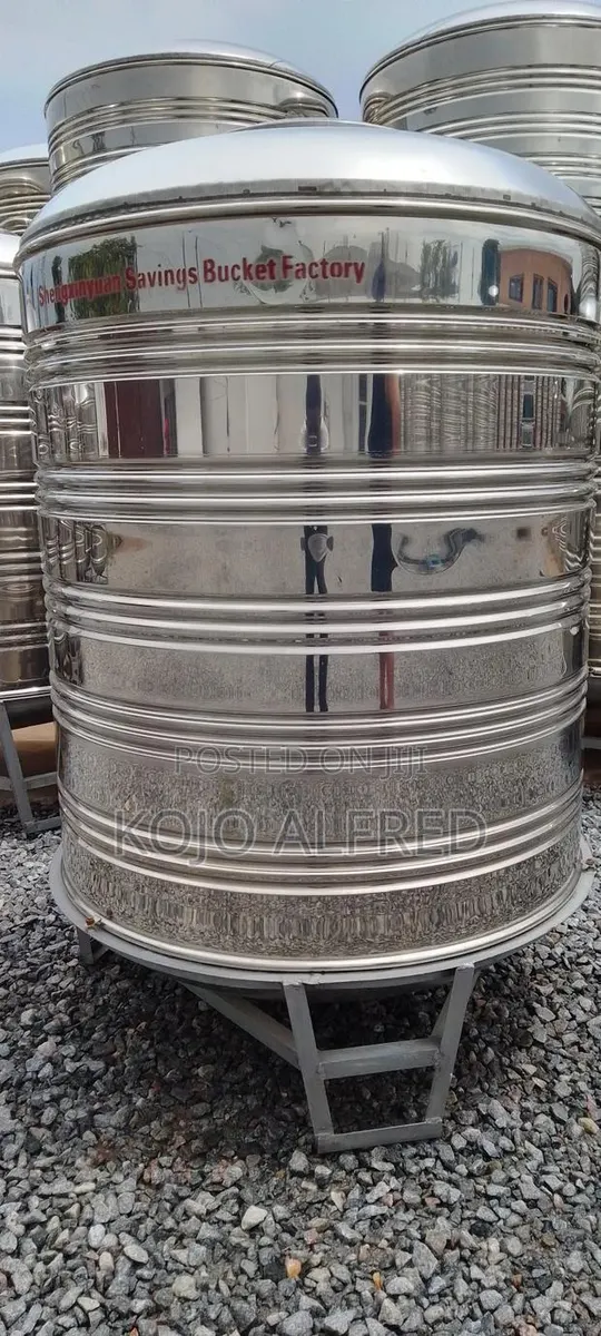 Stainless Steel Tanks · Photo 1