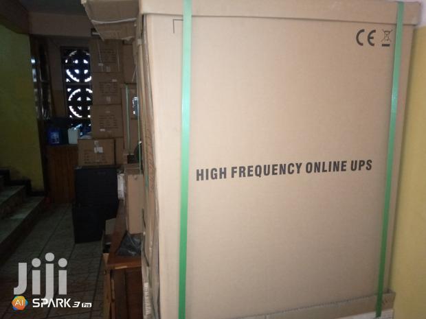 Solid 10kva Online Ups+Built in Automatic Voltage Regulator · Photo 4