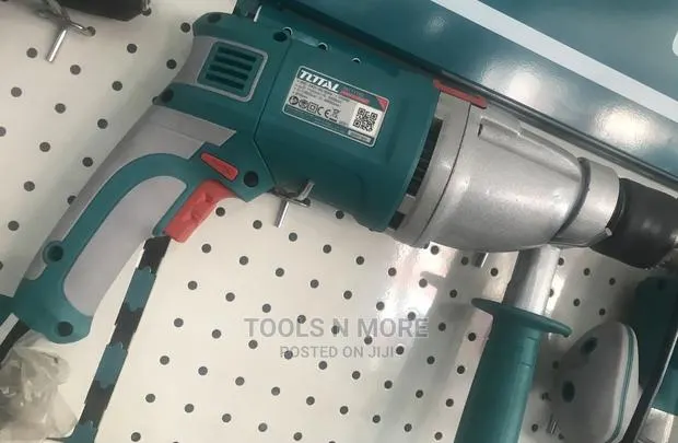 TOTAL Impact Drill (1050W) · Photo 1