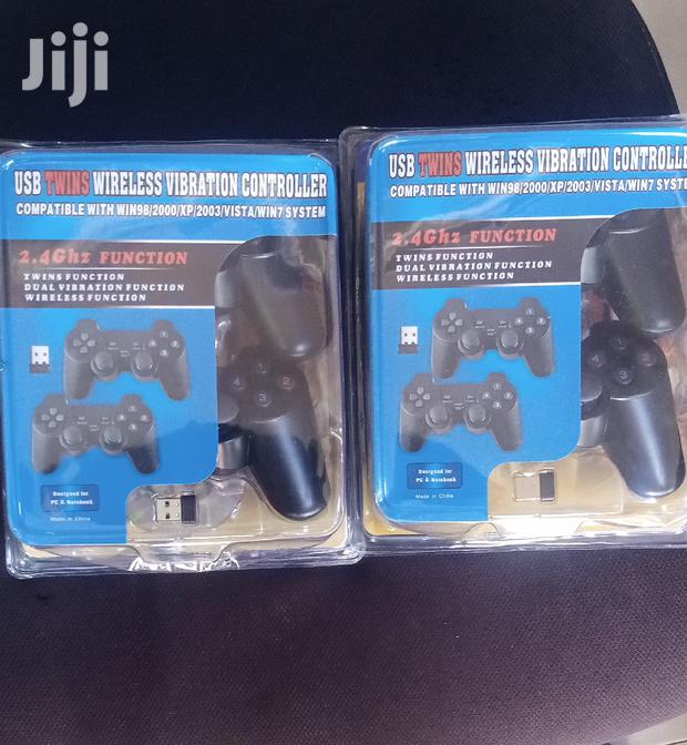 USB Twins Wireless Vibration Controller · Photo 1
