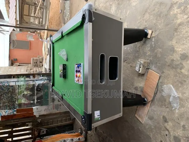 Coin Operated Pool Table for Sale · Photo 1