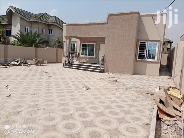 4bdrm House in Spintex for sale · Photo 3