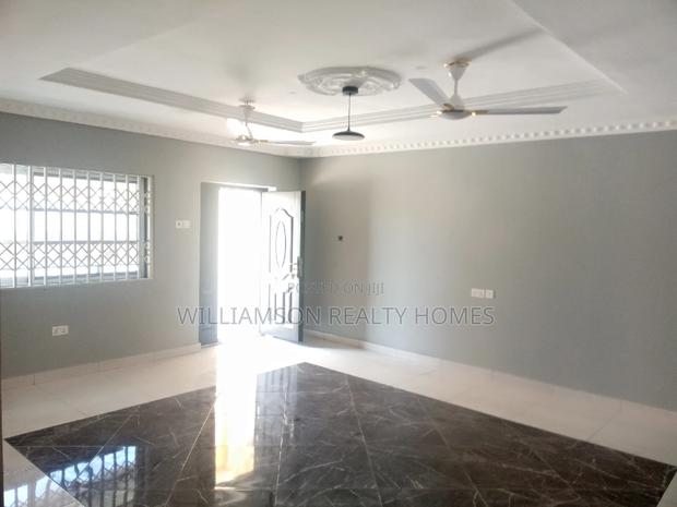 2bdrm Apartment in M.F Estate, Spintex for rent · Photo 2