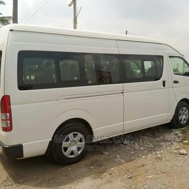 Car Rental Service in Ghana. Hiace Buses for Rent in Ghana · Photo 6