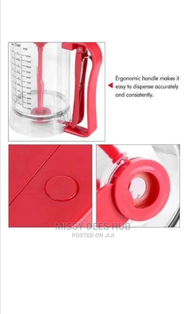 Manual Pancake Mixer and Dispenser · Photo 8