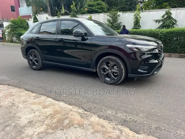 Honda HR-V 2024 Black · Photo 3
