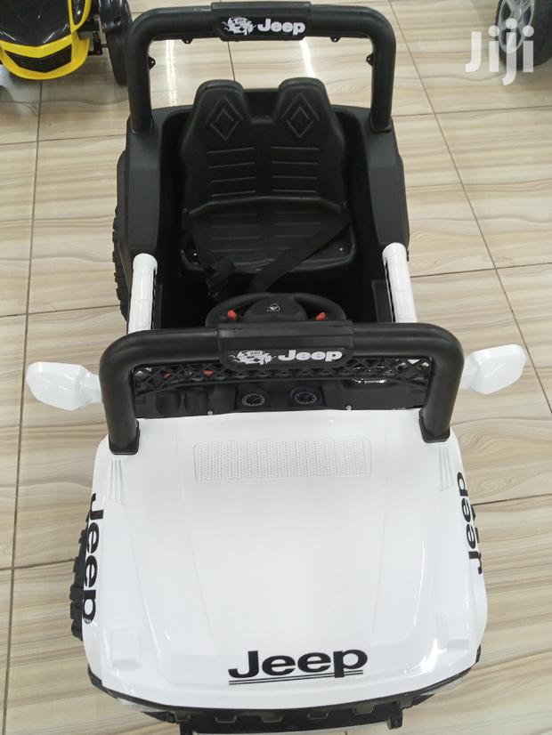 Electric Toy Cars for Sale · Photo 3