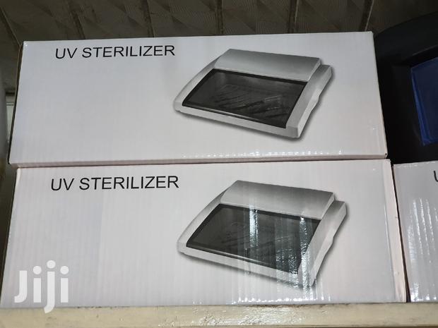 UV Sterilizer for Barbering Saloon · Photo 1