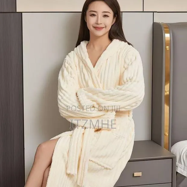 Fluffy Bathrobe · Photo 1