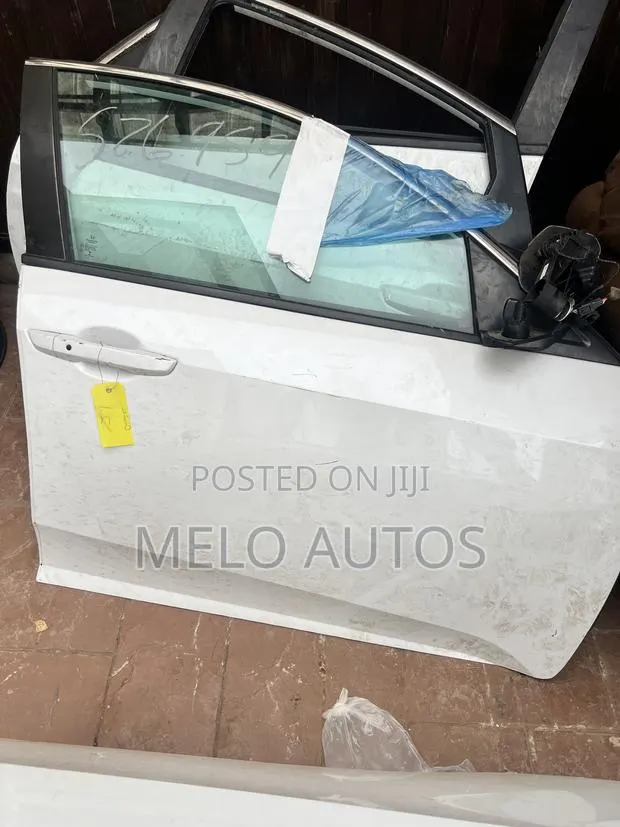 Honda Civic Doors 16-21 · Photo 1