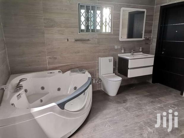 6bdrm House in Bronko Housing, Airport Residential Area for rent · Photo 4