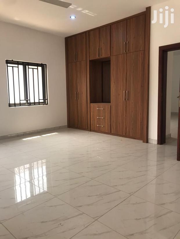 4bedroom Twon House Rent · Photo 3