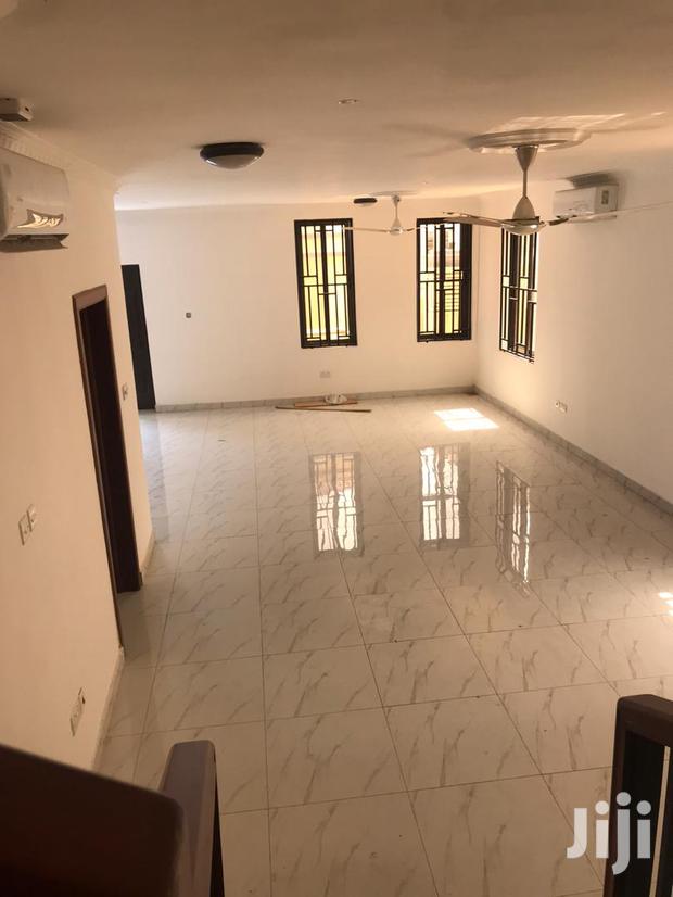 4bedroom Twon House Rent · Photo 6