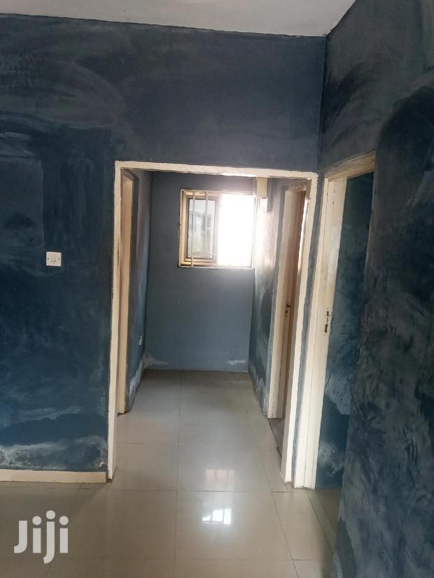 Awesome Chamber and Hall S/C Dansoman · Photo 2