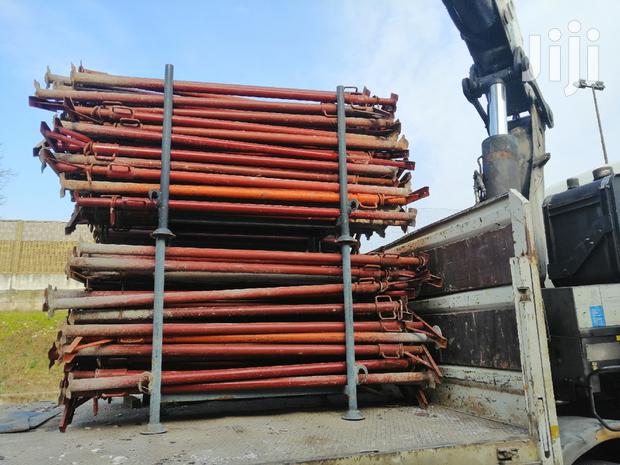 Scaffolds /Yellowboards/Decking/Pillars/Formworks/Doka/Props · Photo 5