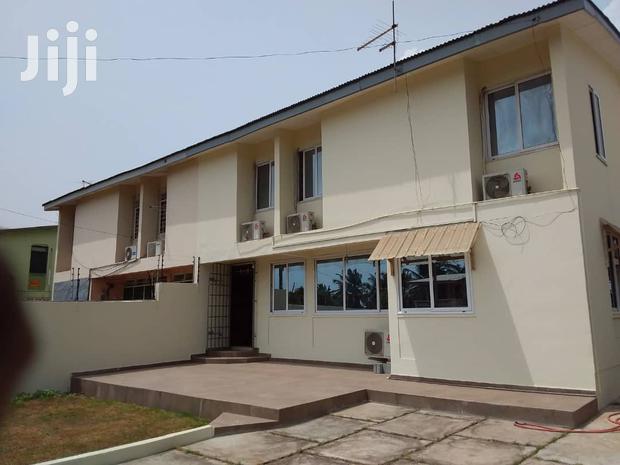 4bdrm House in Bronko Housing, Accra Metropolitan for rent · Photo 1