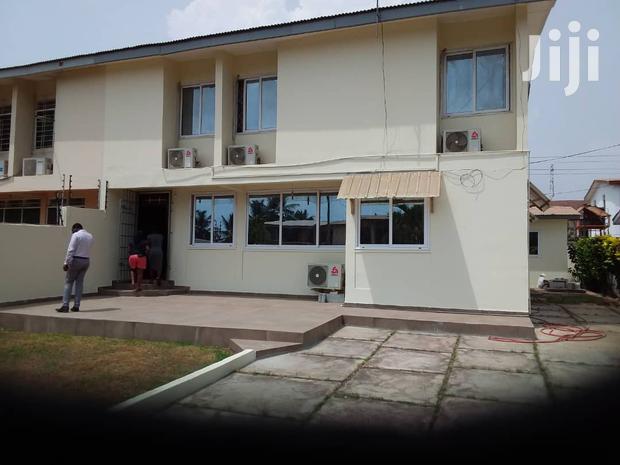 4bdrm House in Bronko Housing, Accra Metropolitan for rent · Photo 2