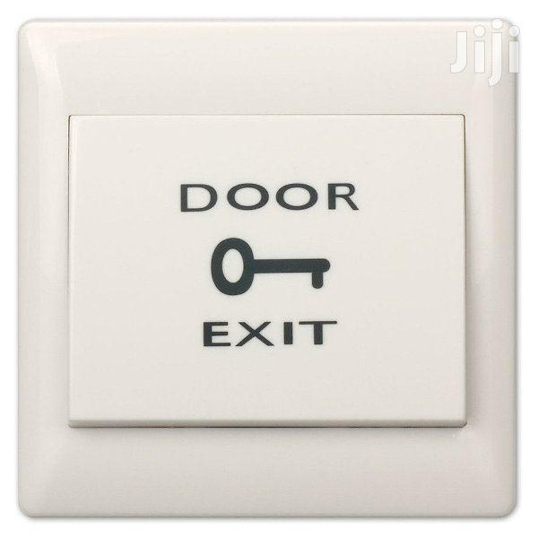 Exit Button · Photo 1