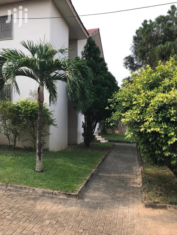 4bdrm House in Bronko Housing, Ekumfi for rent · Photo 2