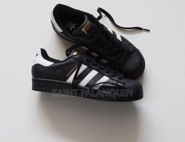 Adidas Superstar White And Black · Photo 1